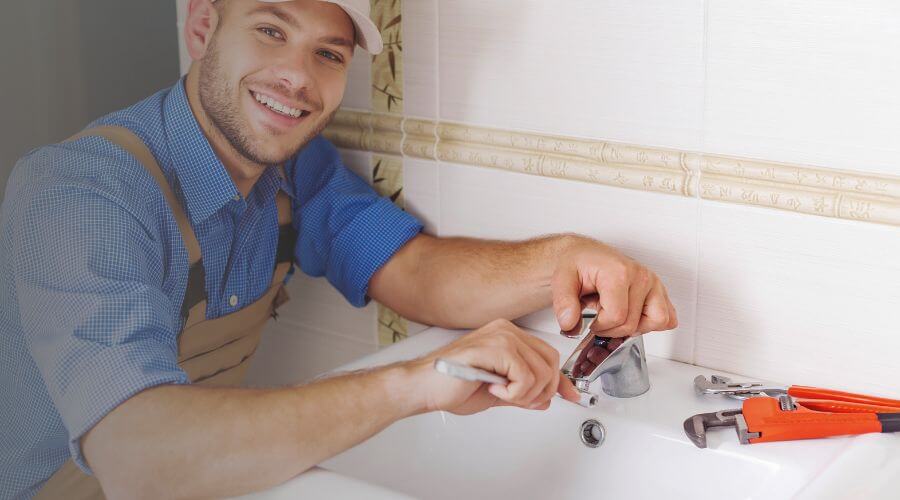 Handle or spout repair in Midland, AR